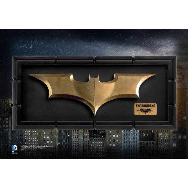 Réplica Batarang Batman The Dark Knight Rises 1/1 - Collector4u.com