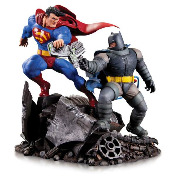 Estatua Mini Battle Batman vs. Superman DC Comics 16 cm - Collector4u.com