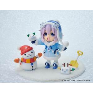 Hyperdimension Neptunia Estatua Dekachiccha! Snow Nep Fuwafuwa Version 18 cm - Collector4u.com