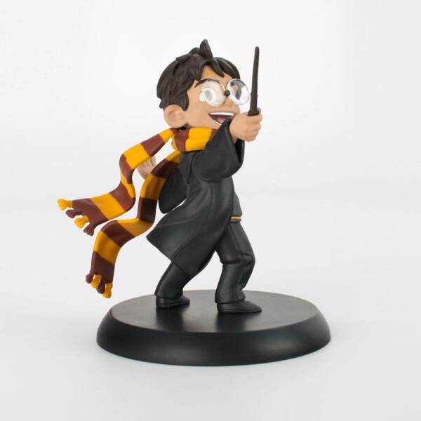 Figura Q-Fig Harry’s First Spell Harry Potter 9 cm - Collector4u.com