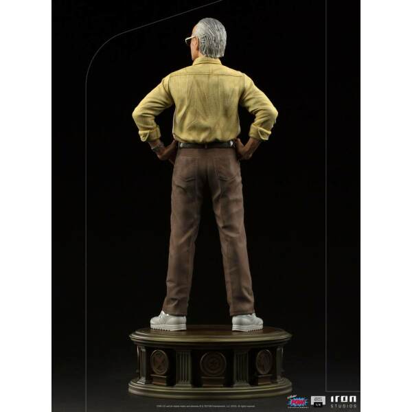 Estatua Stan Lee Legacy Replica 1/4 60 cm Iron Studios - Collector4U.com