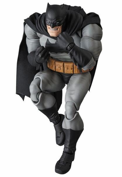 Figura Batman The Dark Knight Returns MAF 16 cm - Comprar en 