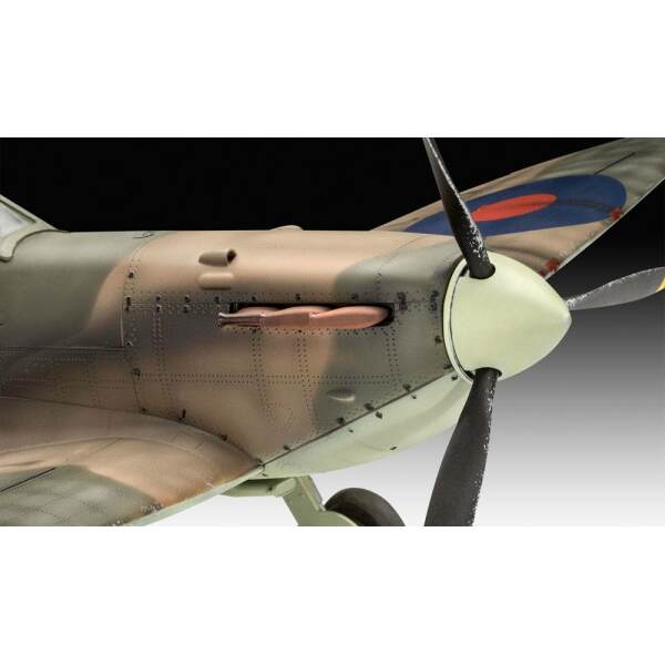 Maqueta Spitfire Mk.II Iron Maiden 1/32 29 cm Revell - Collector4u.com