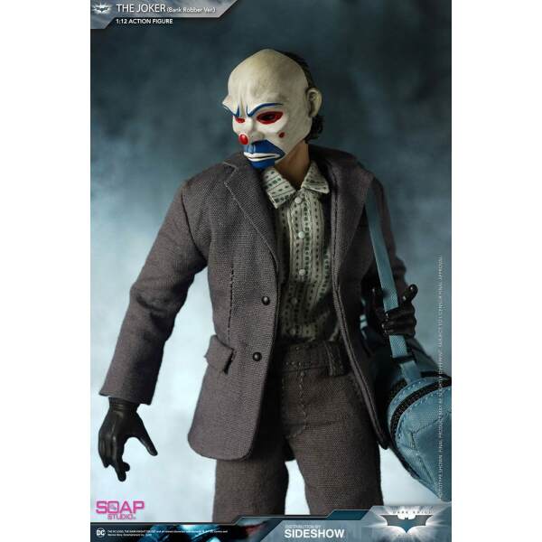 Figura 1/12 The Joker The Dark Knight (Bank Robber Version) 17 cm - Collector4U.com