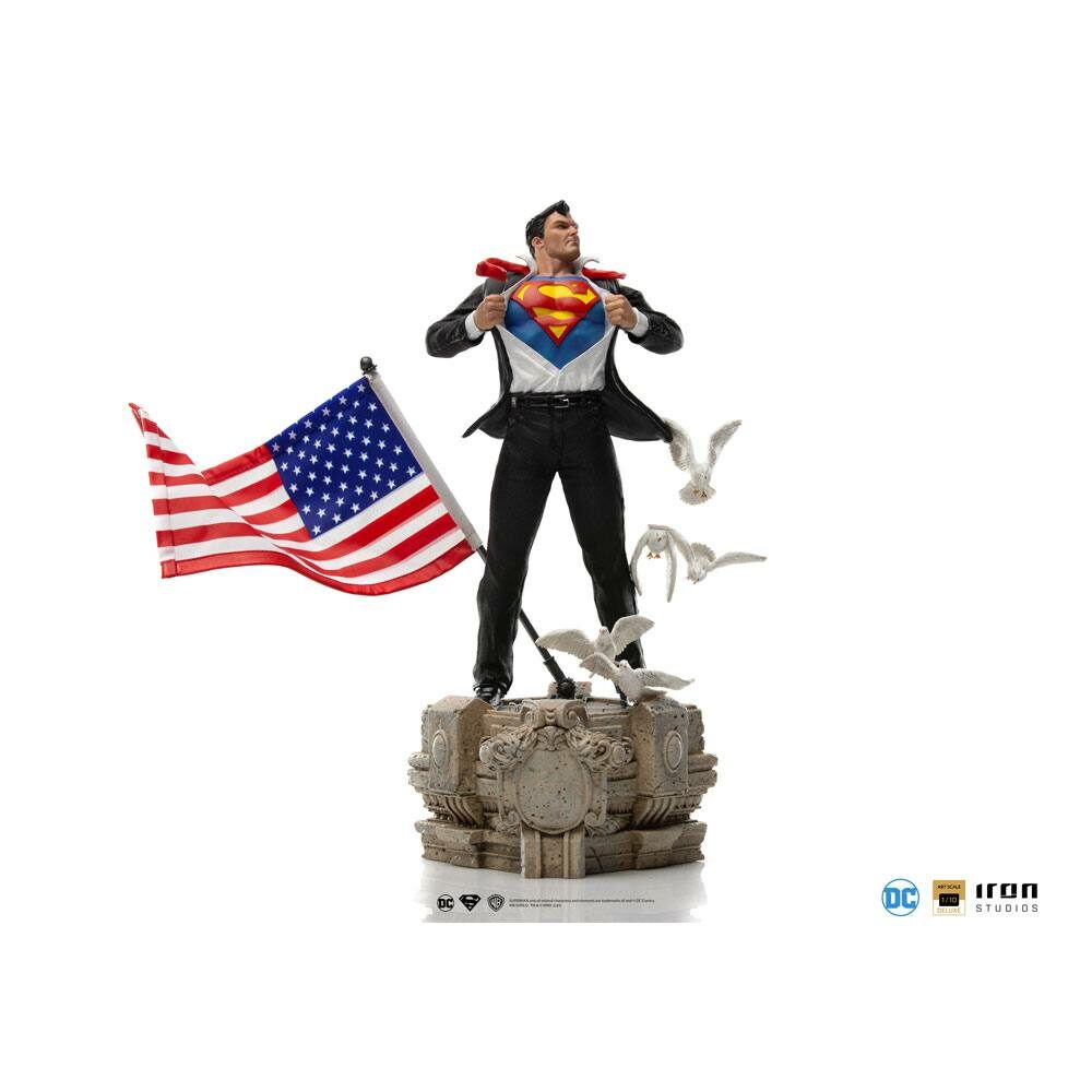 Estatua 1/10 Deluxe Art Scale Clark Kent DC Comics 29 cm