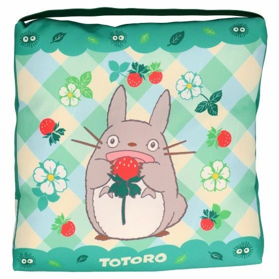 Cojín Totoro & Strawberries Mi vecino Totoro 30 x 30 x 5 cm