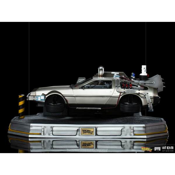 Estatua DeLorean Regreso al Futuro II 1/10 Art Scale 58cm Iron Studios - Collector4U.com