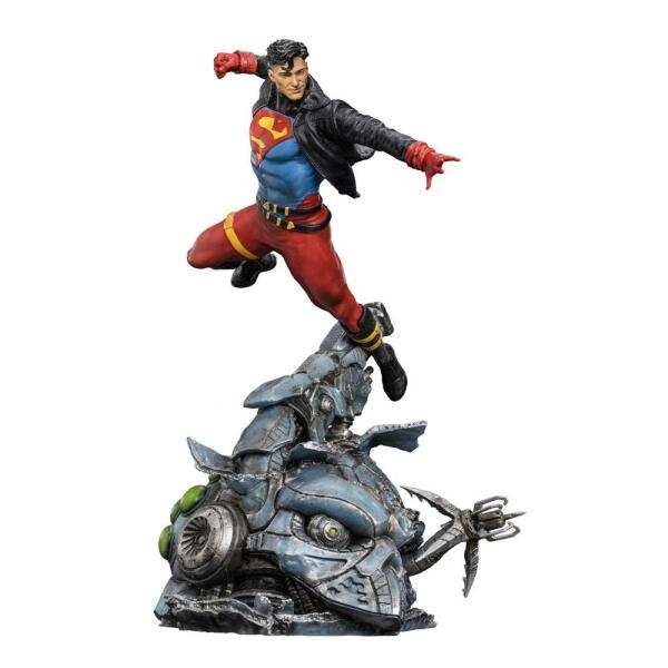 Estatua Superboy DC Comics 1/10 Deluxe Art Scale 28cm Iron Studios - Collector4u.com