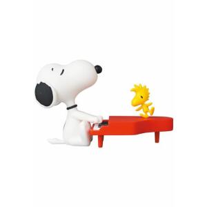 Minifigura Pianist Snoopy Peanuts UDF Serie 13 10cm Medicom