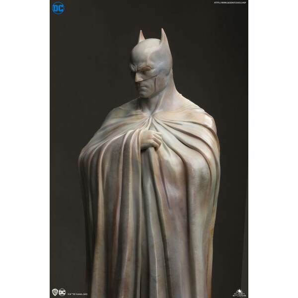 Estatua Batman DC Comics Museum Line 1/4 60cm Queen Studios - Collector4U.com