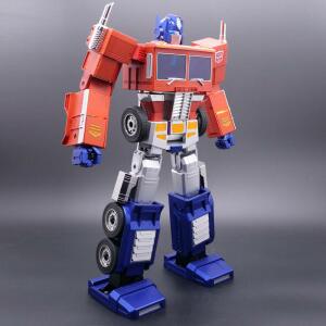Robot interactivo Optimus Prime Transformers auto-transformable de 48 cm *INGLÉS* Robosen - Collector4U.com