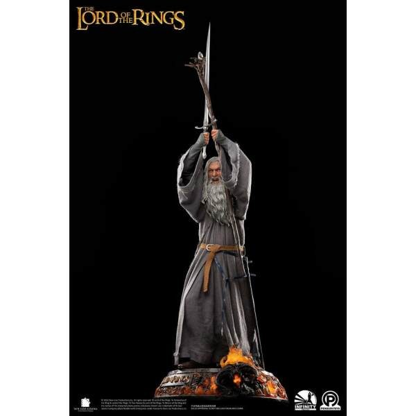 Estatua Master Forge Series Gandalf el gris Premium Edition El Señor de los Anillos 1/2 156 cm - Collector4U.com