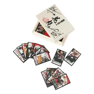 Baraja de cartas Karuta en Caja de madera Original Hanafuda Limited Edition Attack on Titan - Collector4u.com
