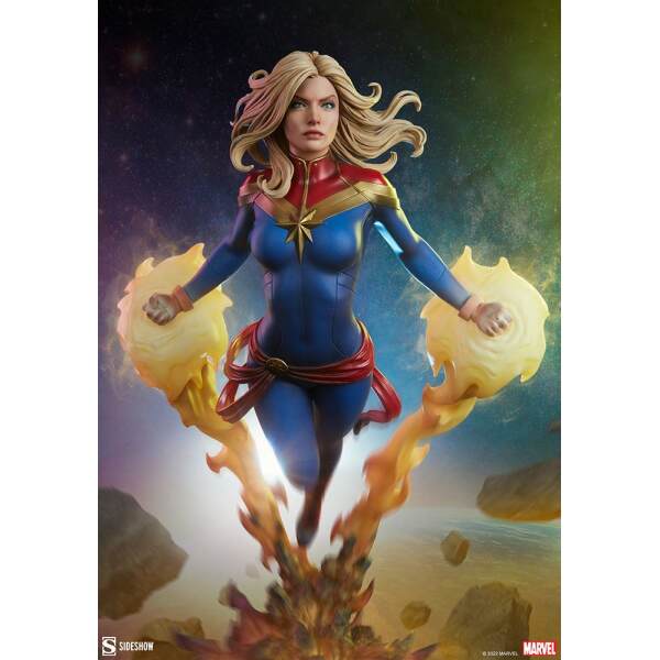 Estatua Premium Format Captain Marvel Marvel 60 cm Sideshow - Collector4u.com