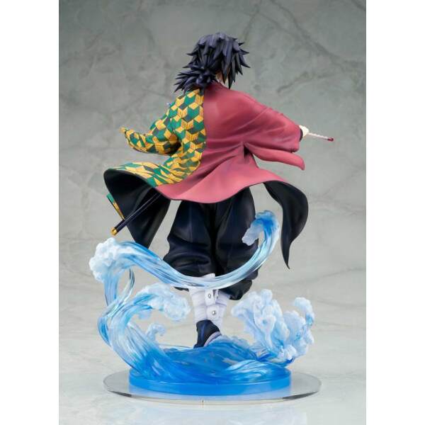 Estatua Giyu Kocho Demon Slayer: Kimetsu no Yaiba 1/8 24 cm - Collector4u.com