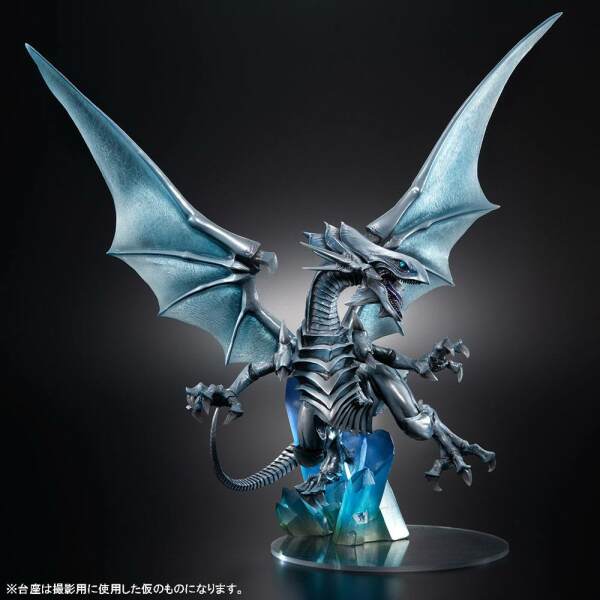 Estatua Monsters Blue Eyes White Dragon Yu-Gi-Oh! Duel Monsters PVC Art Works Holographic Edition 28 cm - Collector4u.com