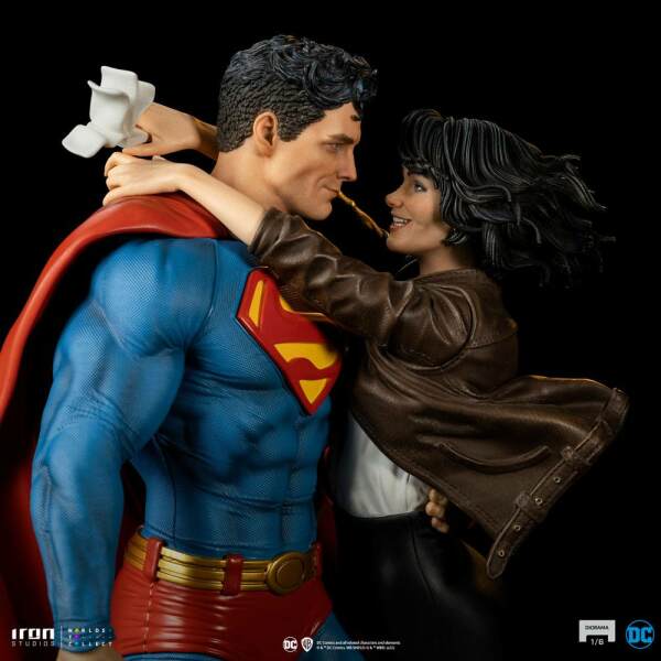 Diorama 1/6 Superman & Lois DC Comics 57 cm - Collector4u.com