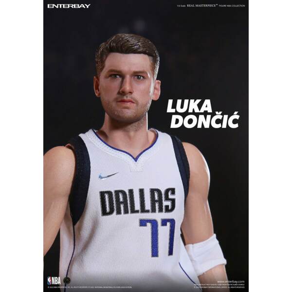 Figura Luka Doncic NBA Collection Real Masterpiece 1/6 30 cm - Collector4u.com