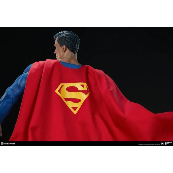 Estatua Premium Format Superman DC Comics 66 cm - Collector4u.com