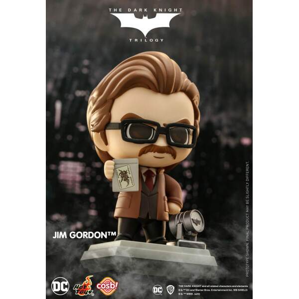 The Dark Knight Trilogy Minifigura Cosbi Lieutenant Jim Gordon 8 cm - Collector4U.com