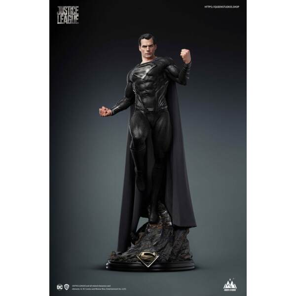 DC Comics Estatua 1/3 Superman Black Suit Version Regular Edition 80 cm - Collector4U