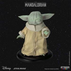 Star Wars: The Mandalorian Classic Collection Estatua 1/5 Grogu Using the Force 10 cm - Collector4U