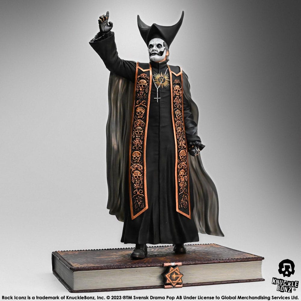 Ghost Estatua Rock Iconz 1/9 Papa Emeritus IV (Black Robes) 22 cm