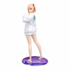 Lycoris Recoil Estatua PVC 1/7 Chisato Nishikigi: Oversized Sweatshirt Ver. 25 cm